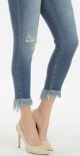 Load image into Gallery viewer, Olivia Medium Wash Fray Jeans